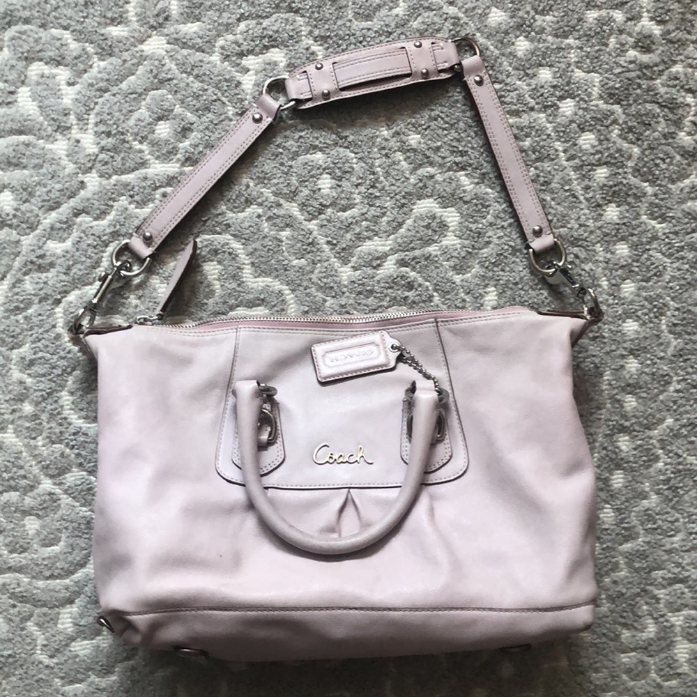 Beautiful Coach bag. Gorgeous Lavender color